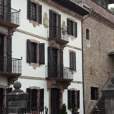 Hostal Palacio Jaureguia Irurita エクステリア 写真